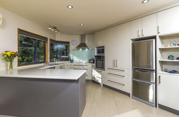 6 Davies Drive Atawhai_5