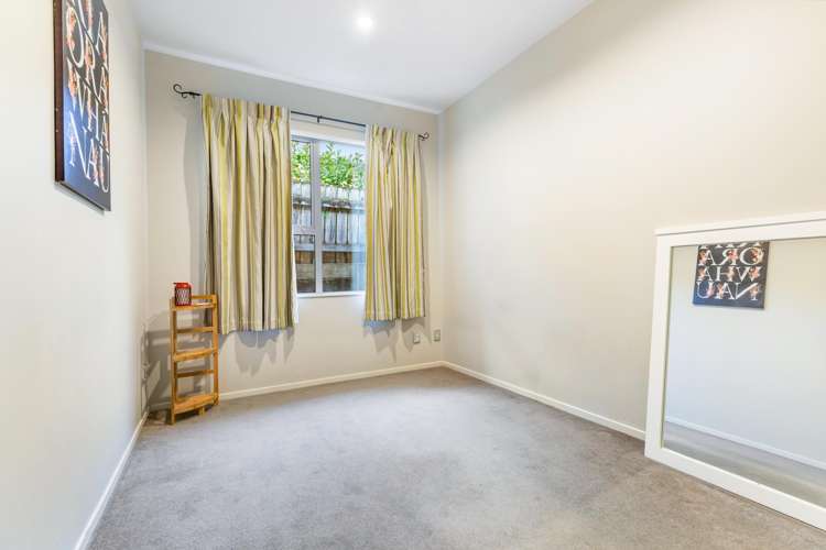 66 Connaught Street Blockhouse Bay_13