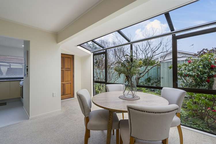 30/18 King Street Petone_4