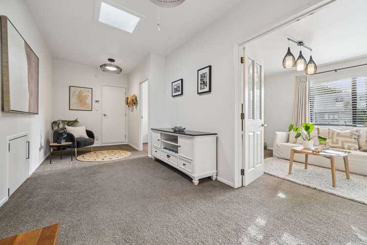 1 Newton Road Riverhead_9