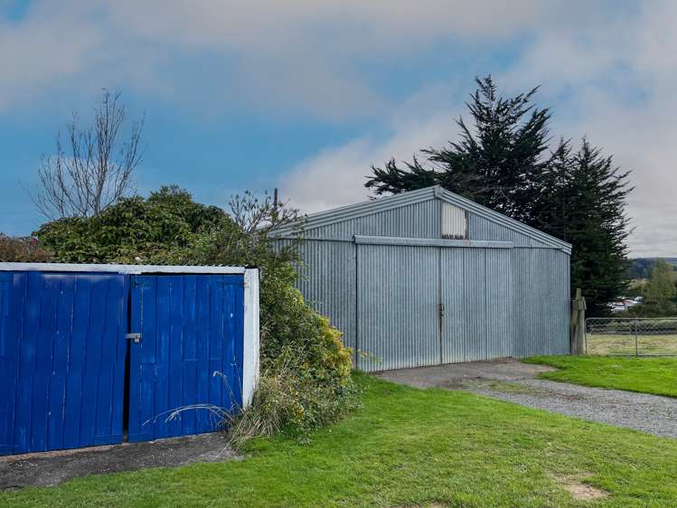 26 High Street West Nightcaps_11