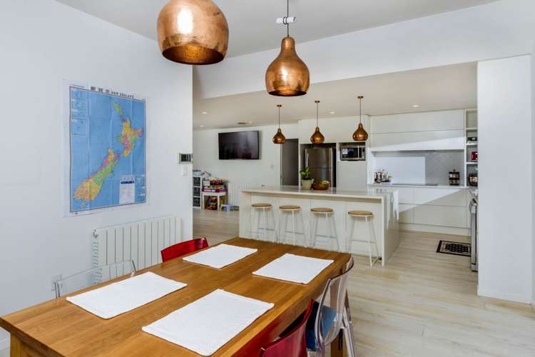 35 Caversham Drive Torbay_9