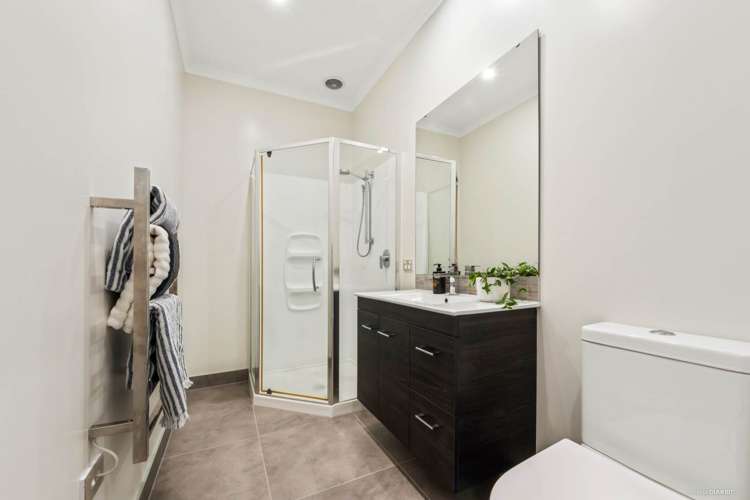 4 Poaka Road Hobsonville_13