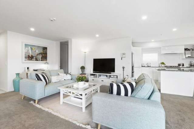 4d/27 George Street Newmarket_2