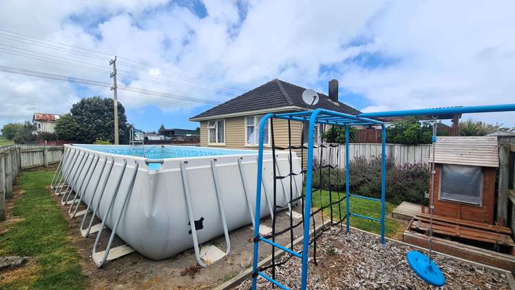 52 Ihaia Road Opunake_18