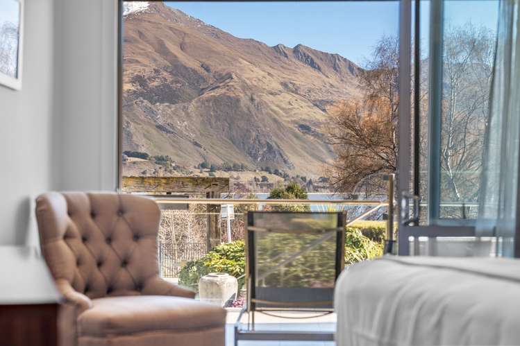 Apt 106, 5 Lakeside Road Wanaka_11