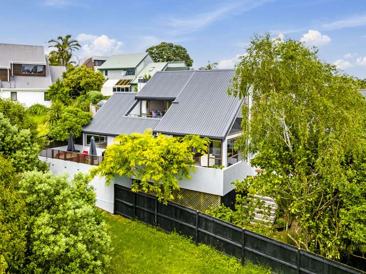 117 Frederick Street Hillsborough_30