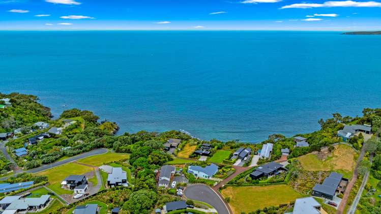 126-128 Lax Crescent Leigh_68