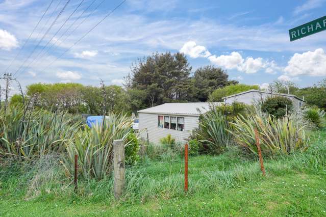 23 Richard Street Riverton_2
