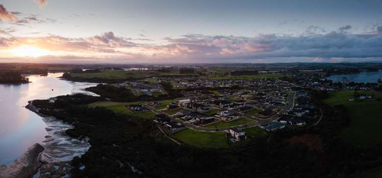 Orawahi Rd Glenbrook_8