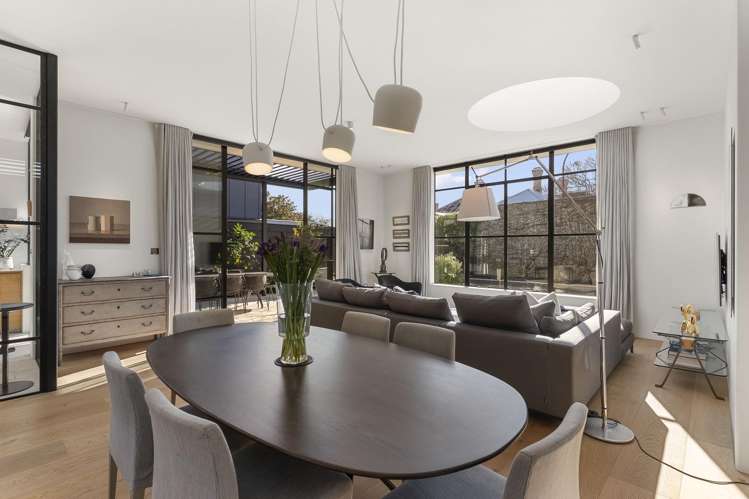 3 Norfolk Street_4