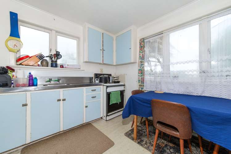 3 Gloria Avenue Te Atatu Peninsula_13