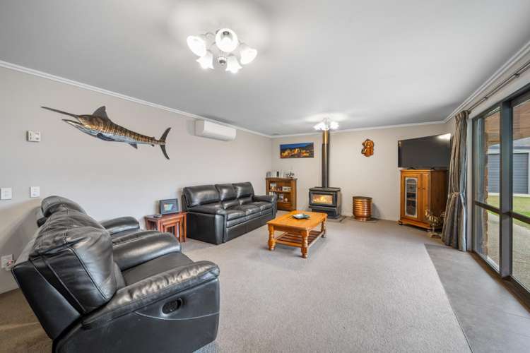 63 Shields Street Clyde_5