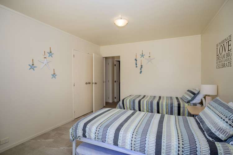 12 Pleasant Place Pauanui_16