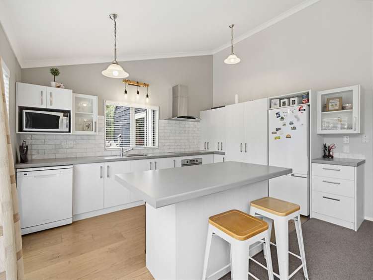 18 Westbrook Place Pomare_12