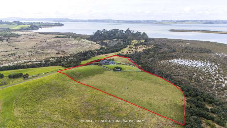 C/143 Tuparekura Road, South Head Helensville_16