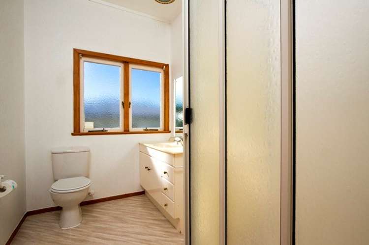 54 Parr Terrace Castor Bay_8