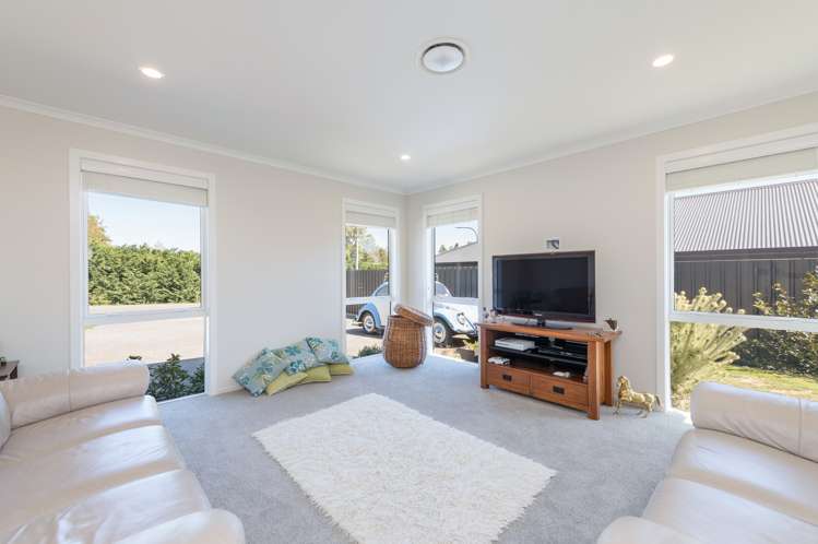 131 Champion Road Richmond_11