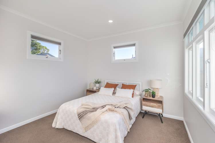 19 Dudley Street Levin_7