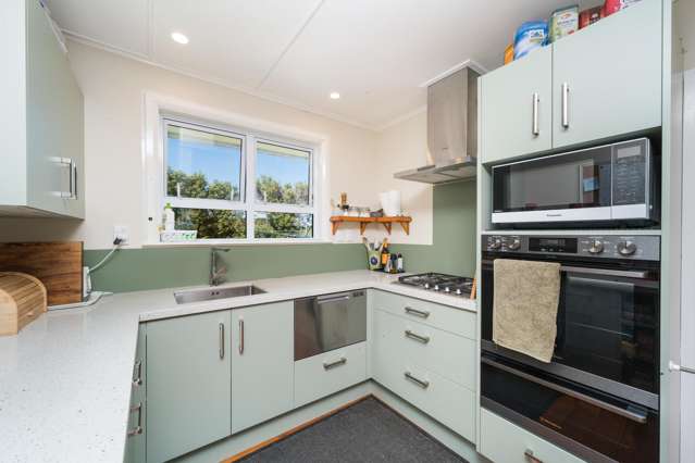 18 Belvedere Crescent Takaro_3