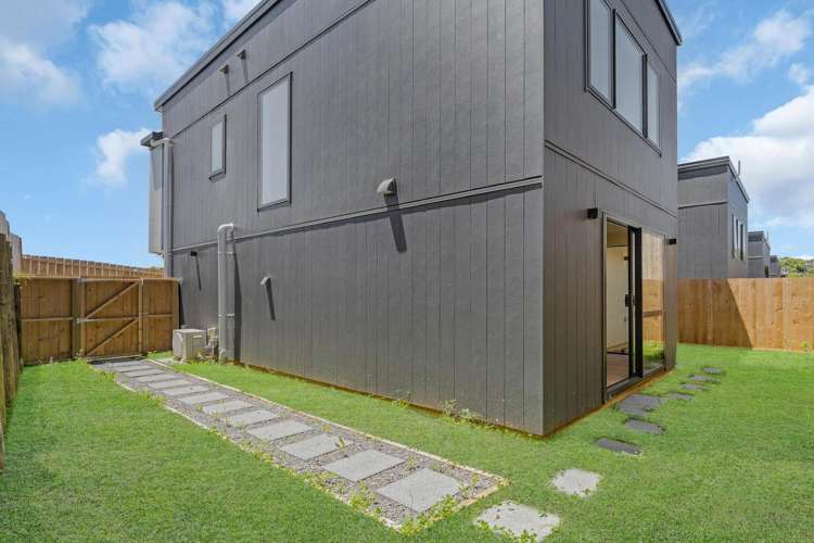 146E Methuen Road New Windsor_14