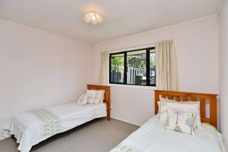 1 Castle Way Beckenham_12