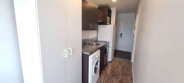 6M/32-36 Day street 10048_3