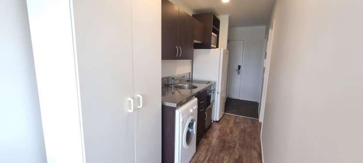 6M/32-36 Day street 10048_3