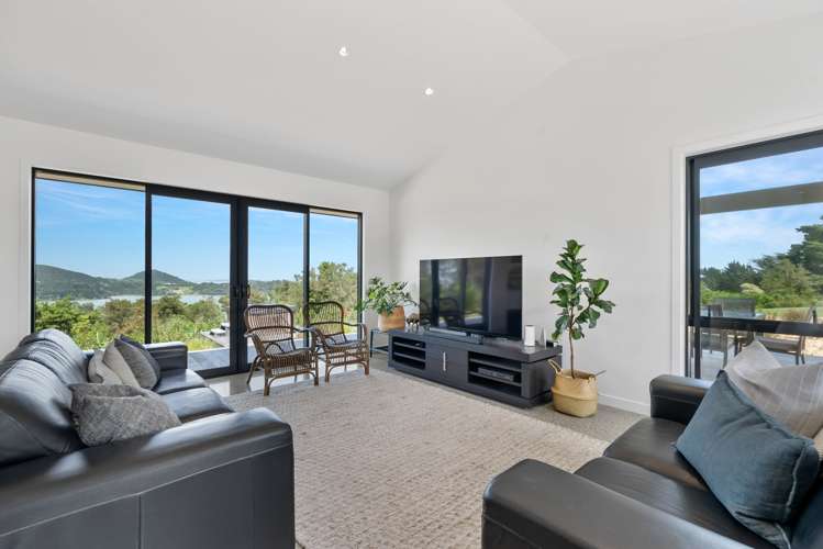 8 Parua Cemetery Road Parua Bay_27