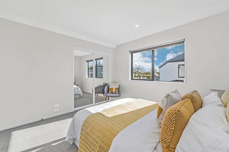 2/414 Armagh Street Linwood_10