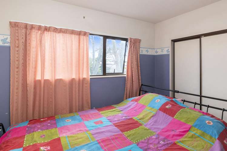 25 and 25A Lenton Street Aranui_11