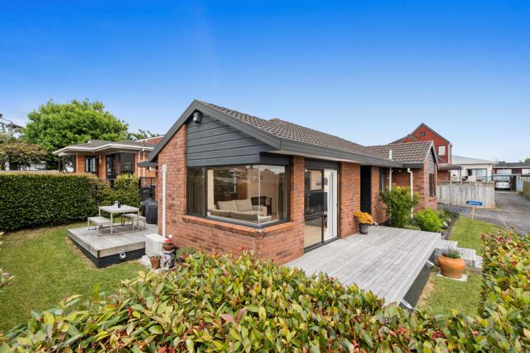 1/12 Bolton Street Blockhouse Bay_2