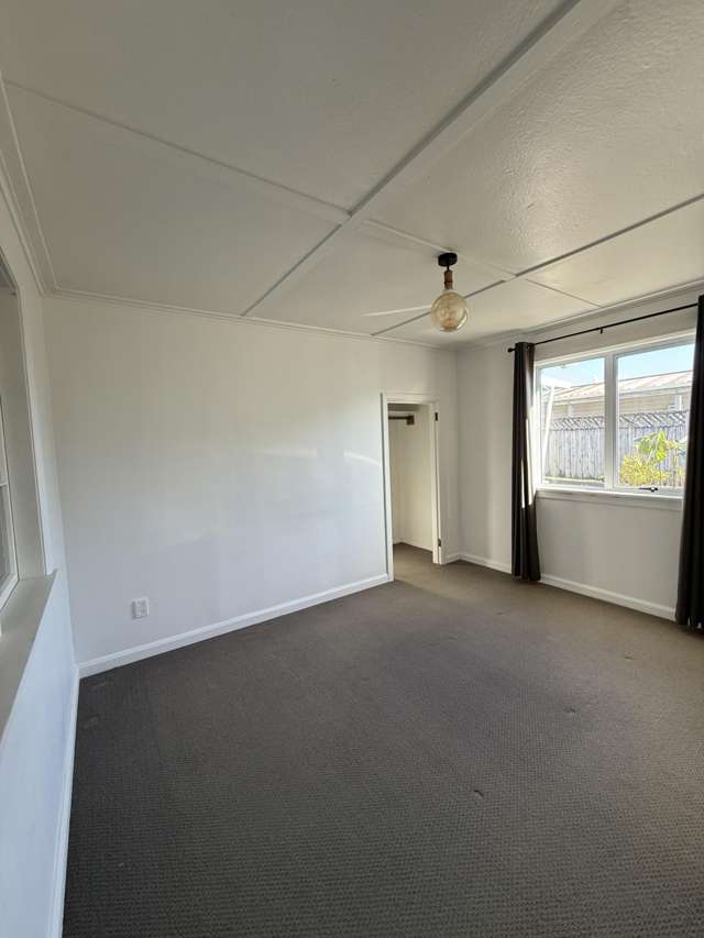 2/14 Karamu Street Strandon_1