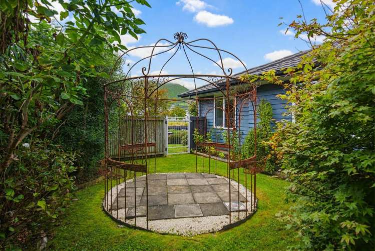 63 Waipunahau Road Waikanae_26
