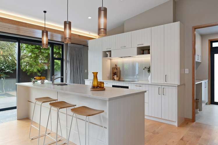 50A Idris Road Fendalton_6