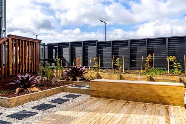 3 Whiteywood Street_5