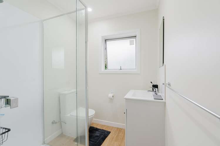 79 Pine Avenue_4