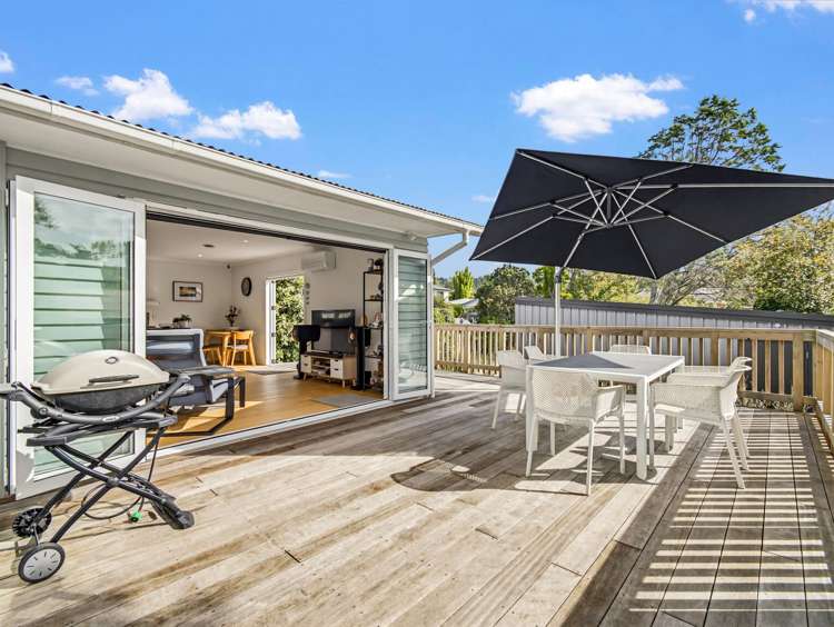 48 Stottholm road Titirangi_13