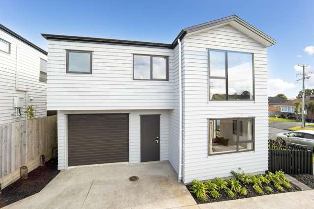 Family Living in the Heart of Blockhouse Bay