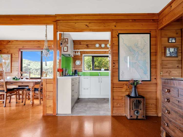 487 Wilson Road South Head_4