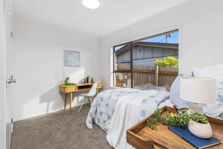 2 Bay Vista Drive Red Beach_12