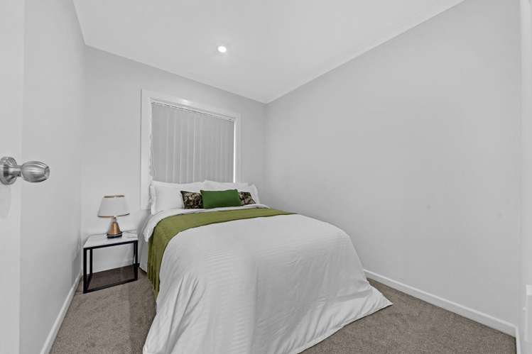 29 Railway Street West Papakura_12