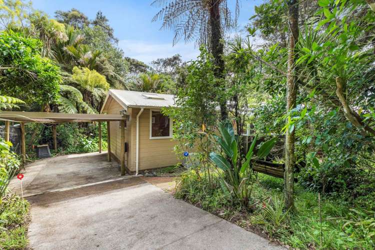26 Sylvan Valley Avenue Titirangi_23