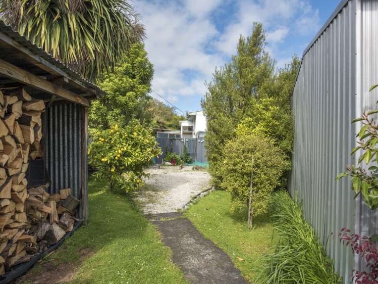 7 Leicester Street Picton_5