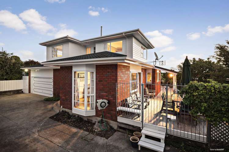 2/3 Moana Avenue Belmont_2