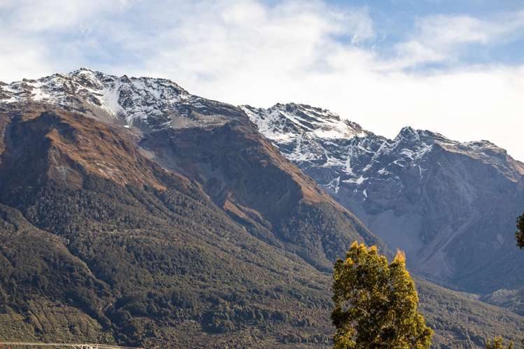 7 Richardson Street Glenorchy_27