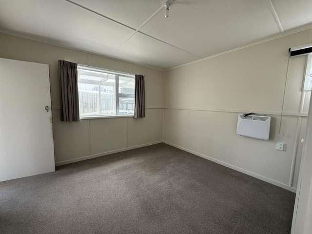 3/2a Bayly Street Waitara_4