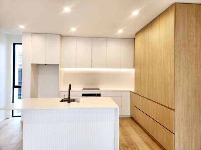 2/37 Repton Street Merivale_1