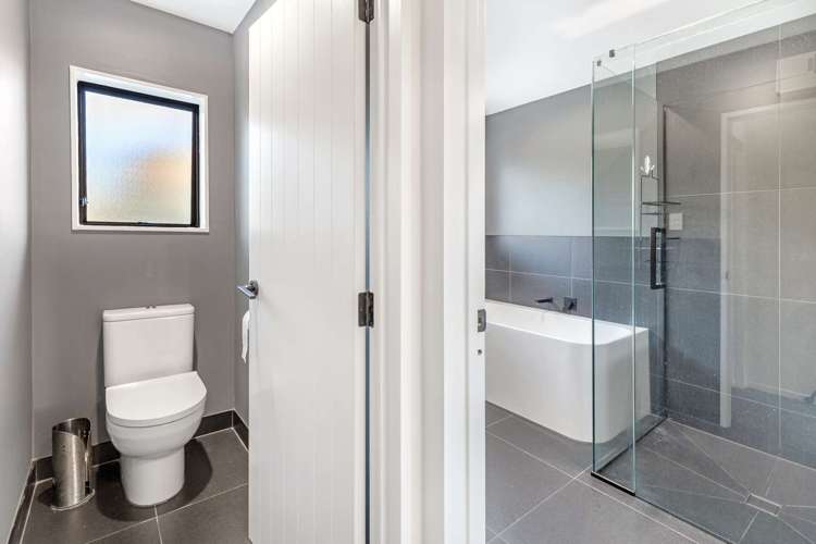 7 Easton Way Levin_20