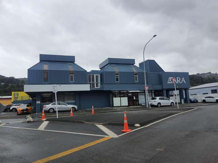 First Floor. Unit H, 31 Railway Avenue Alicetown_1